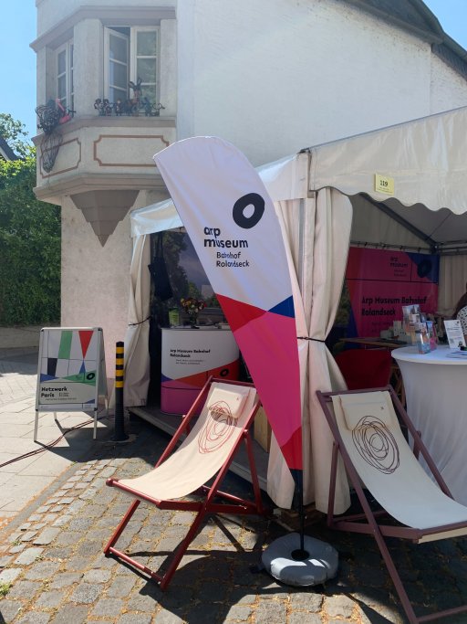 Das Arp Museum beim Remagener Lebenskunstmarkt