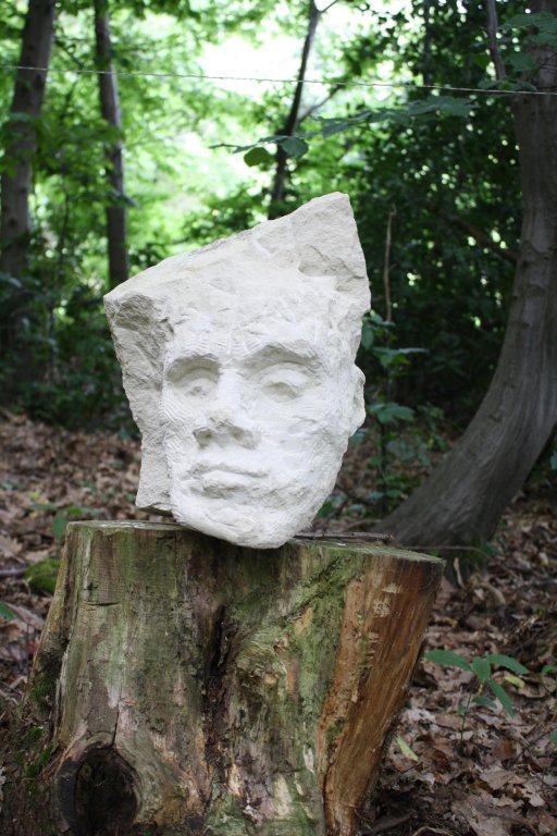 Steinbildhauerei — Formen, Farben, Oberflächen mit Katrin Kleinau